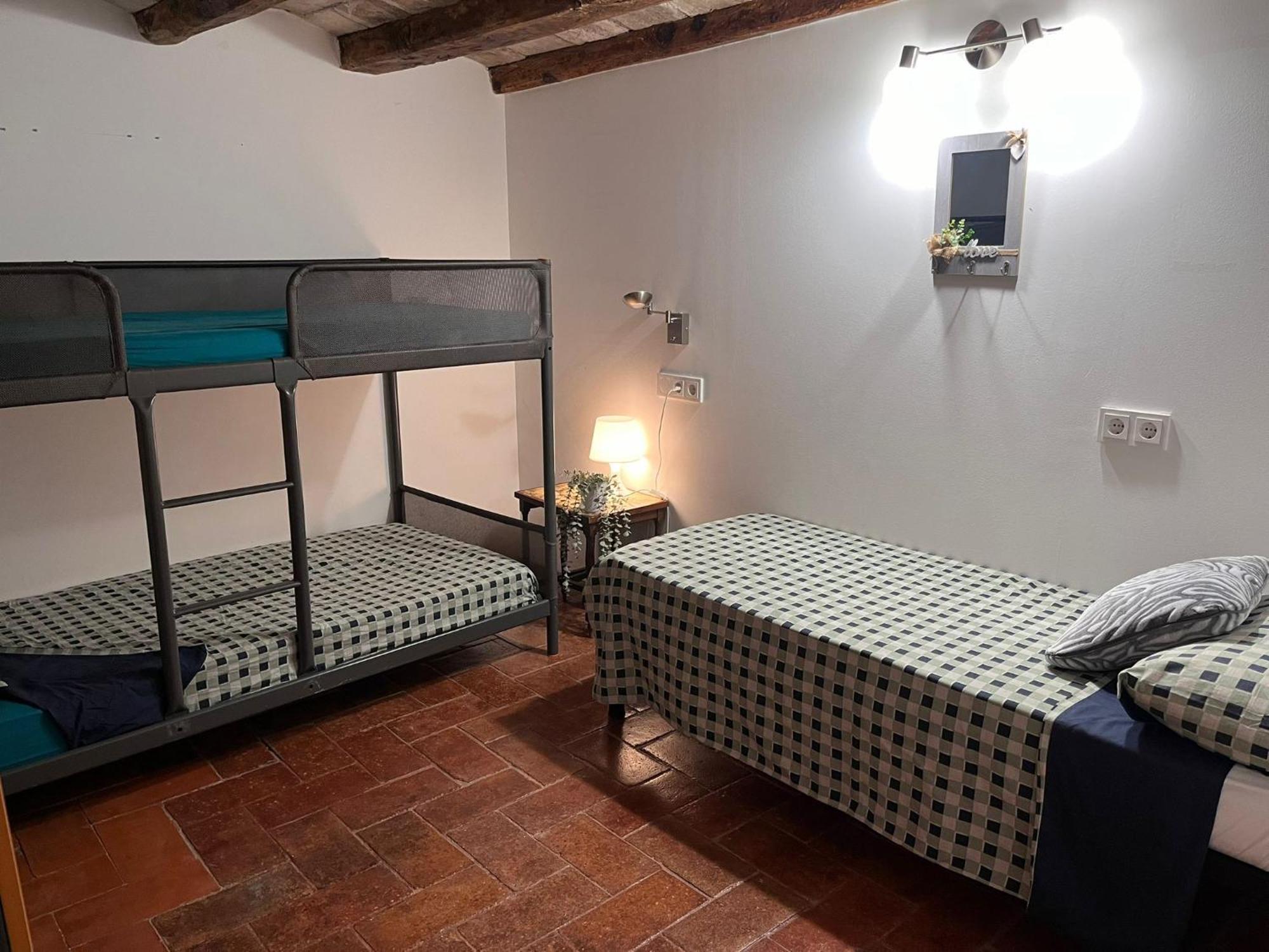 Habitacion Para Grupos Hasta 8 En Plena Rambla De Cataluna 巴塞罗那 外观 照片